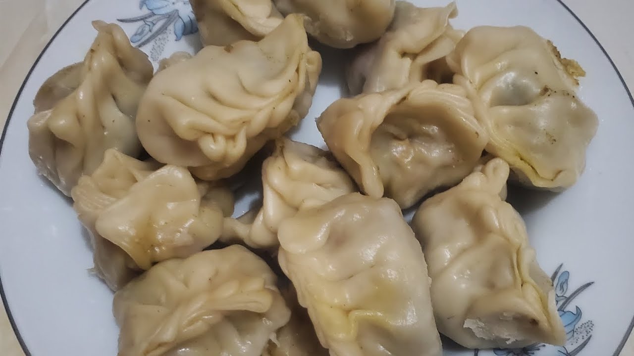 একটু অন্য রকম ভাবে মোমো বানালাম 