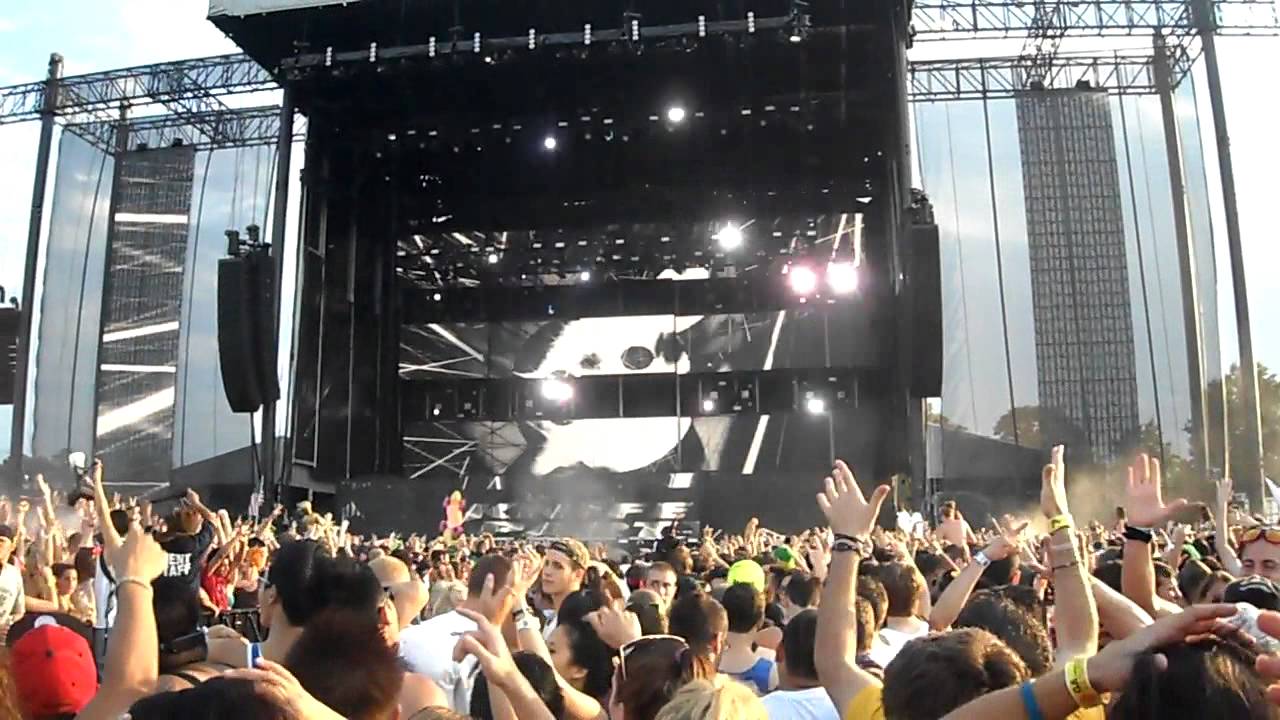 Electric Zoo Day 3 2012 Knife Party - Save the World