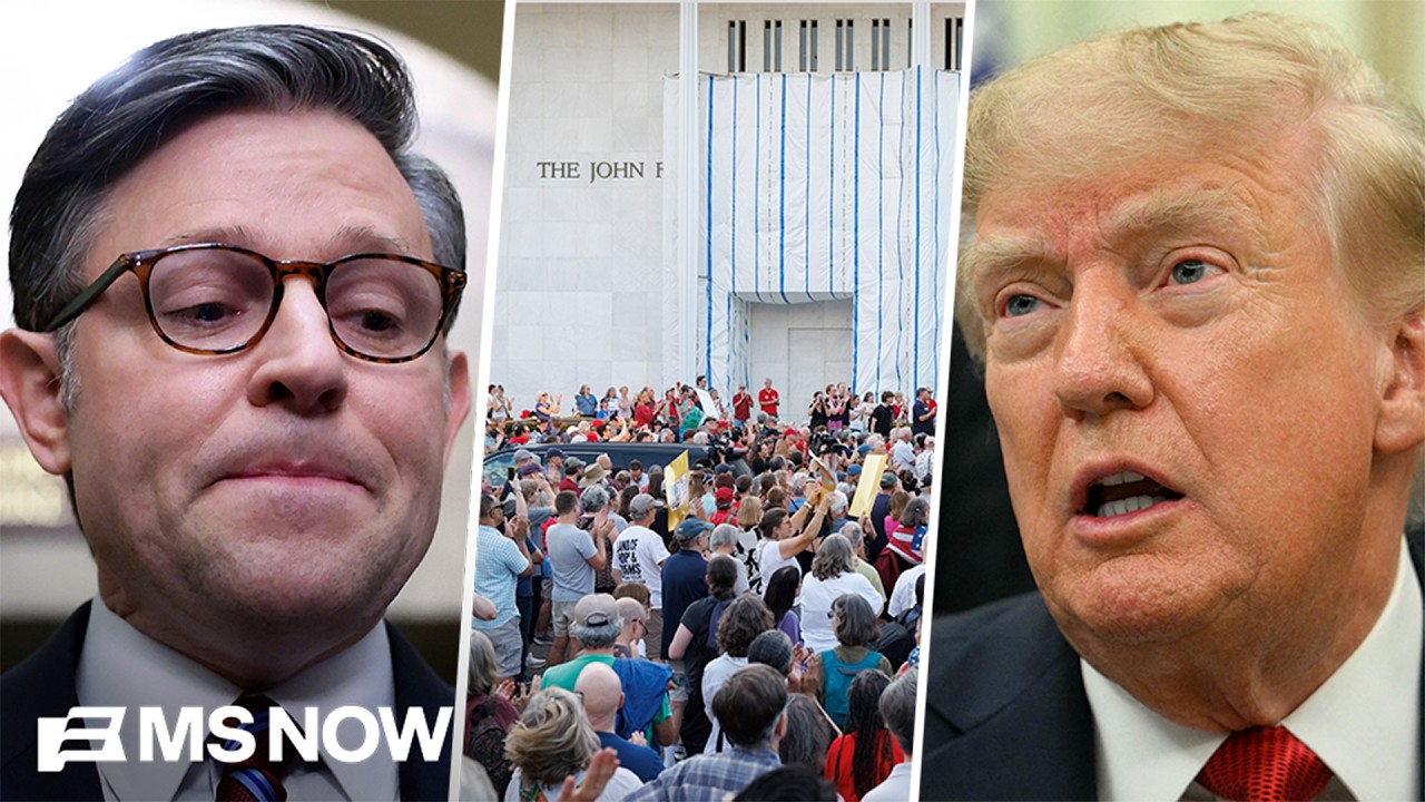 'SPINELESS!': Maine Dem blasts Speaker Johnson & GOP over Trump's vanity projects