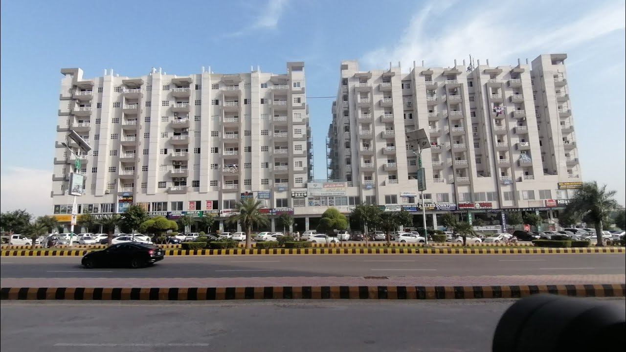 Diamond Mall Gulberg Greens