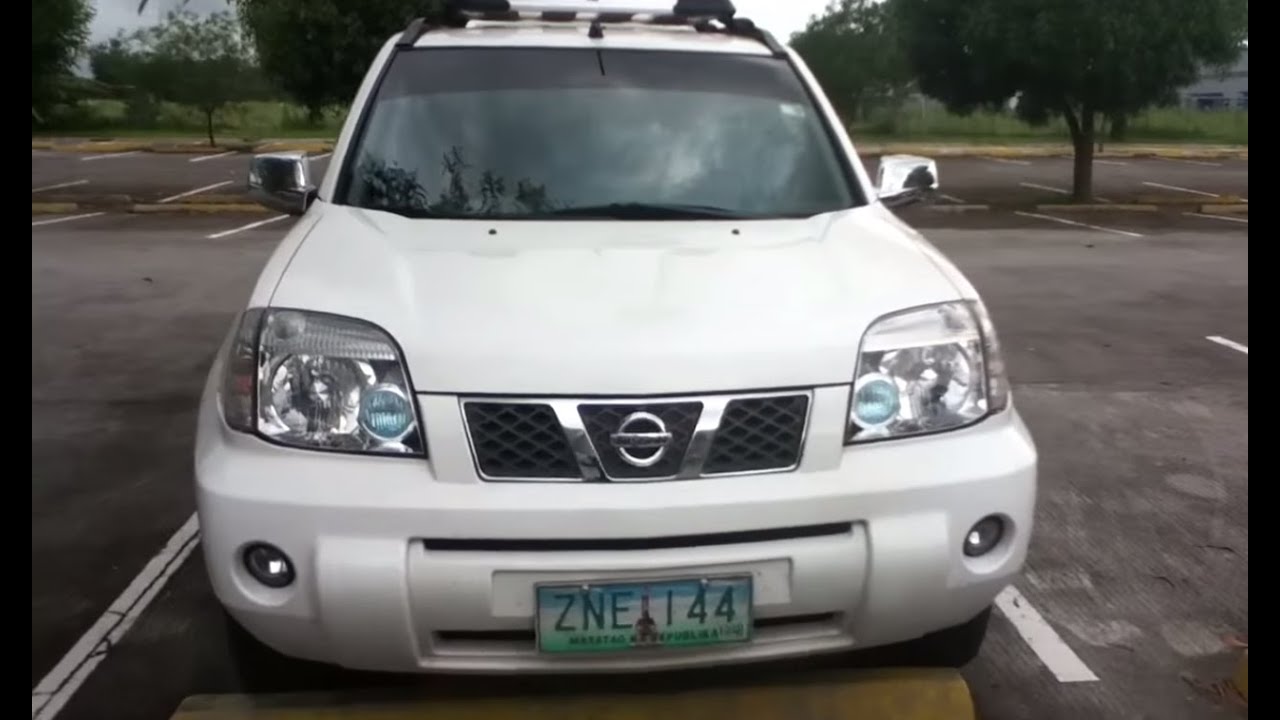 2008 Nissan X-Trail Review (Start up, In depth Tour, Engine)