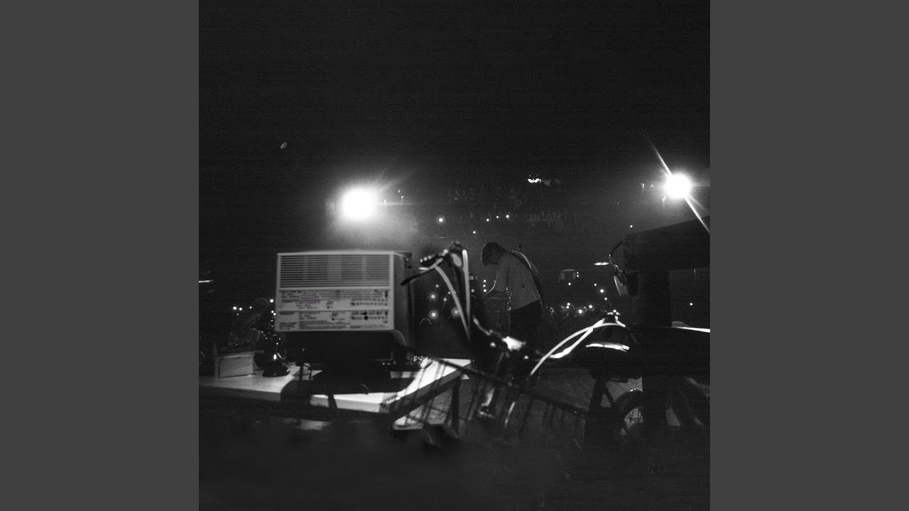 glhfᐸ3 (live in toronto)