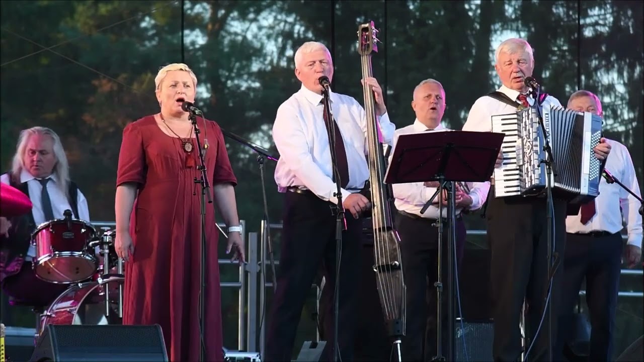 Daina „Tu pamok“. Kėdainių KC liaudiškos muzikos kapela „Vilainiai“, vadovas Antanas Mikalauskas.