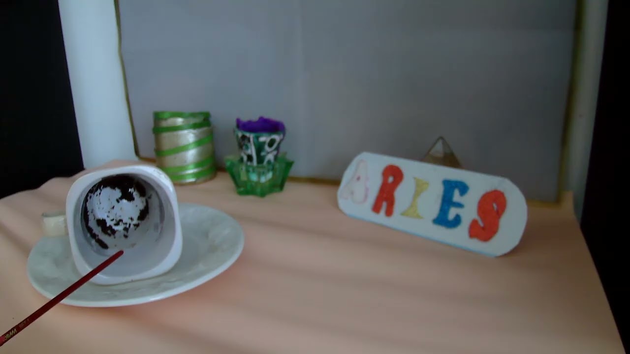 CB ARIES♈EN ESTA SEMANA APARECE UNA PERSONA QUE ACTIVA TU INTERES POR EL O POR ELLA💕