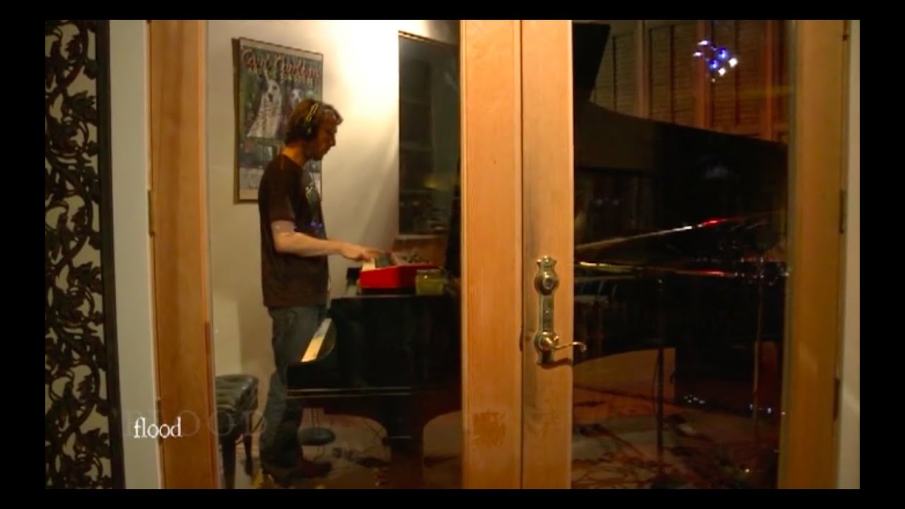 Snarky Puppy - Flood (Remixed & Remastered)