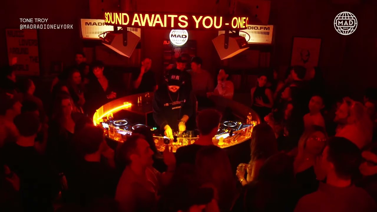 TONE TROY — Live DJ Set at Mad Radio New York | House