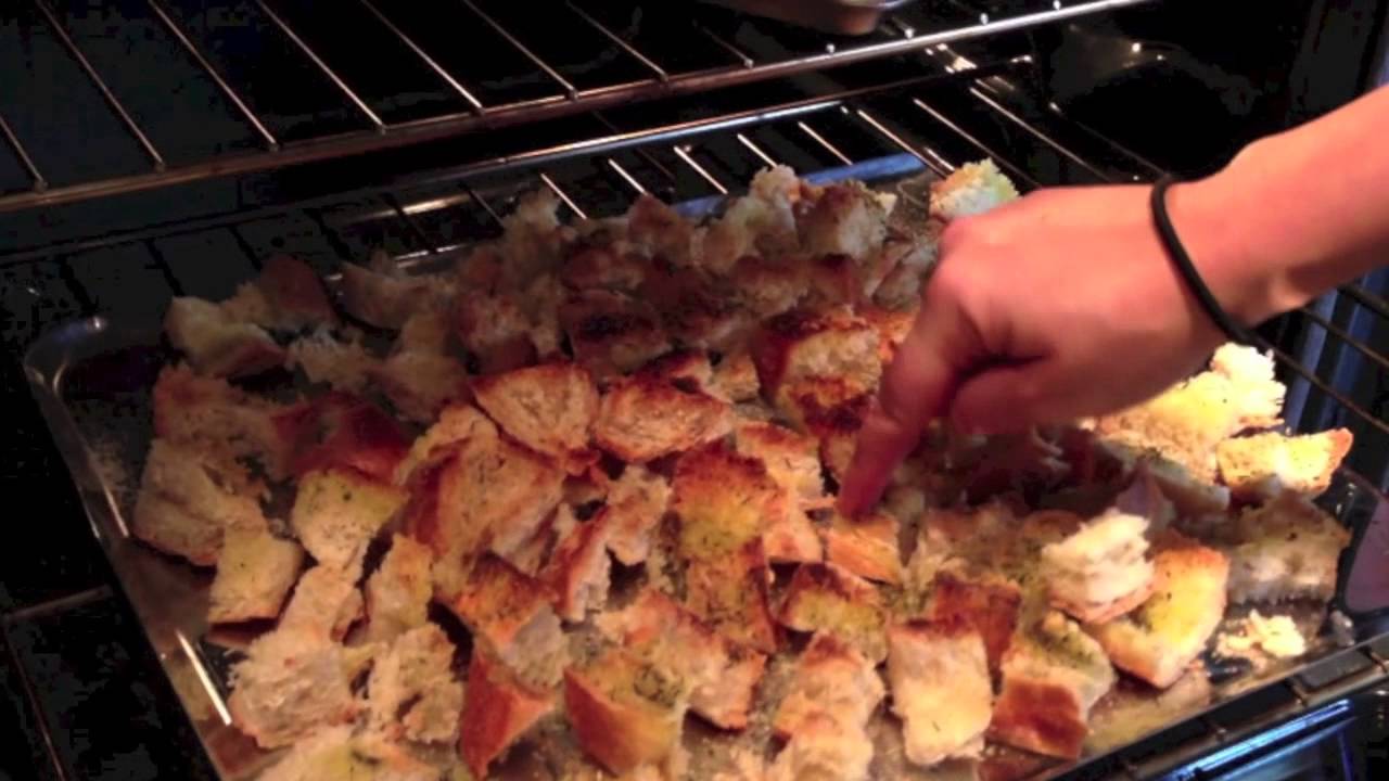 Cornbread Stuffing in Platinum Cookware