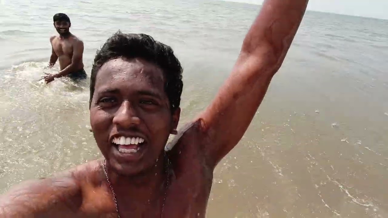 Enjoying the waves of the sea 
