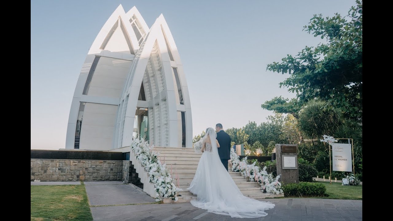The Wedding of Andrew & Abigail at the Ritz Carlton Bali