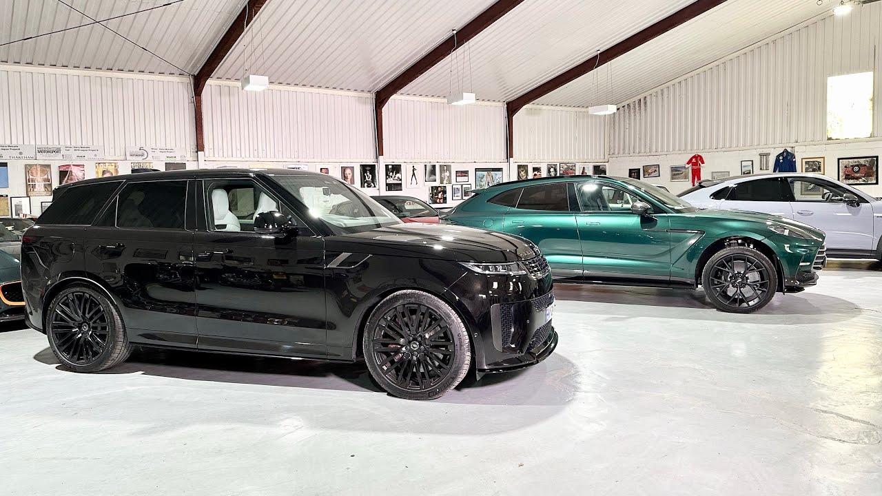 Новый Range Rover Sport SV стоимостью 170 тыс. фунтов стерлингов может разогнаться до 180 миль в ...