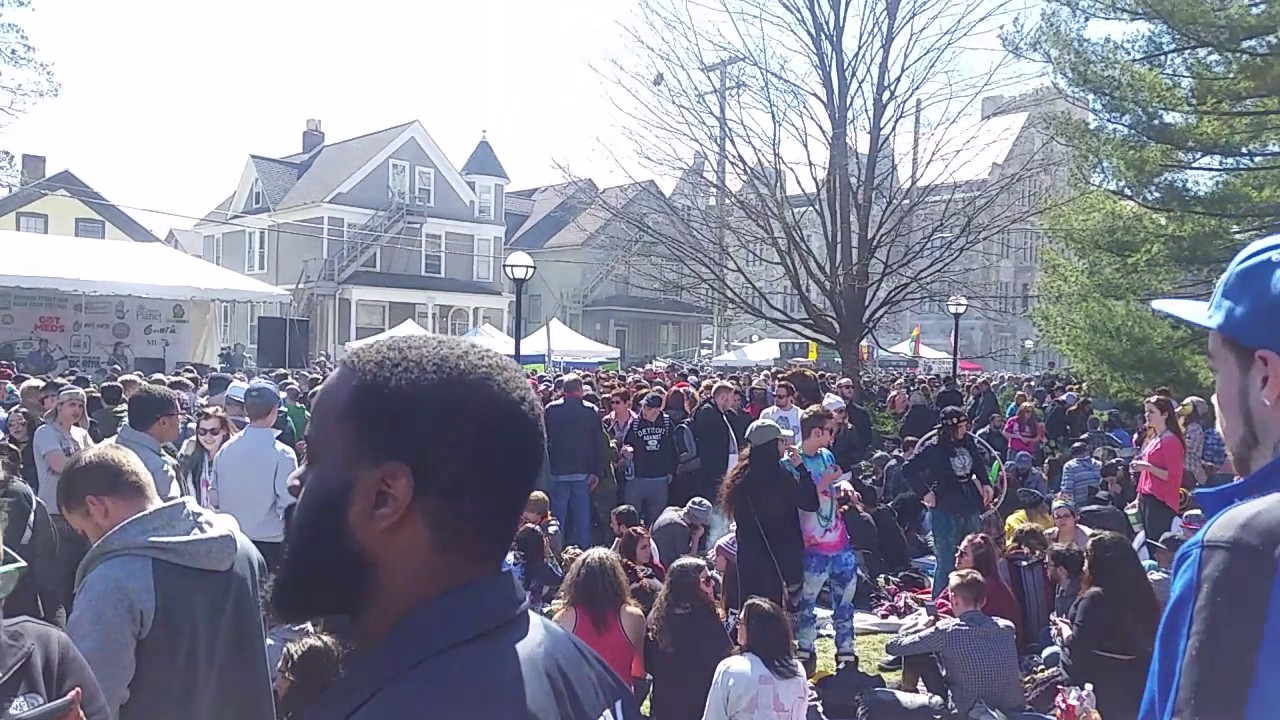 Hash Bash/Monroe Street Fair- 04.01.17