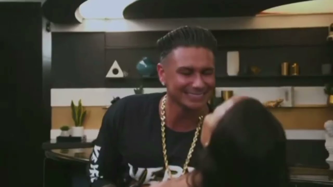PaulyD to Nikki...ADORN