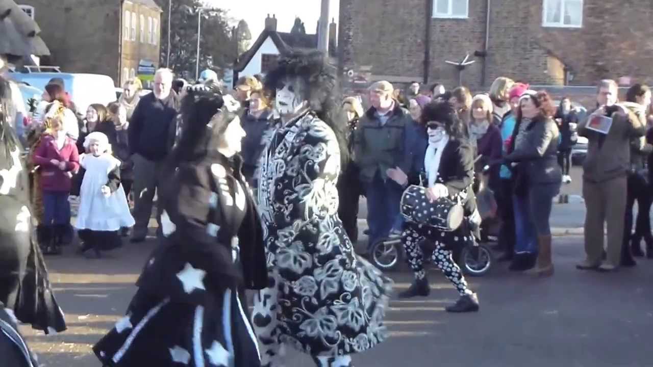 PIG DYKE MOLLY - Whittlesea Straw Bear Festival 2014