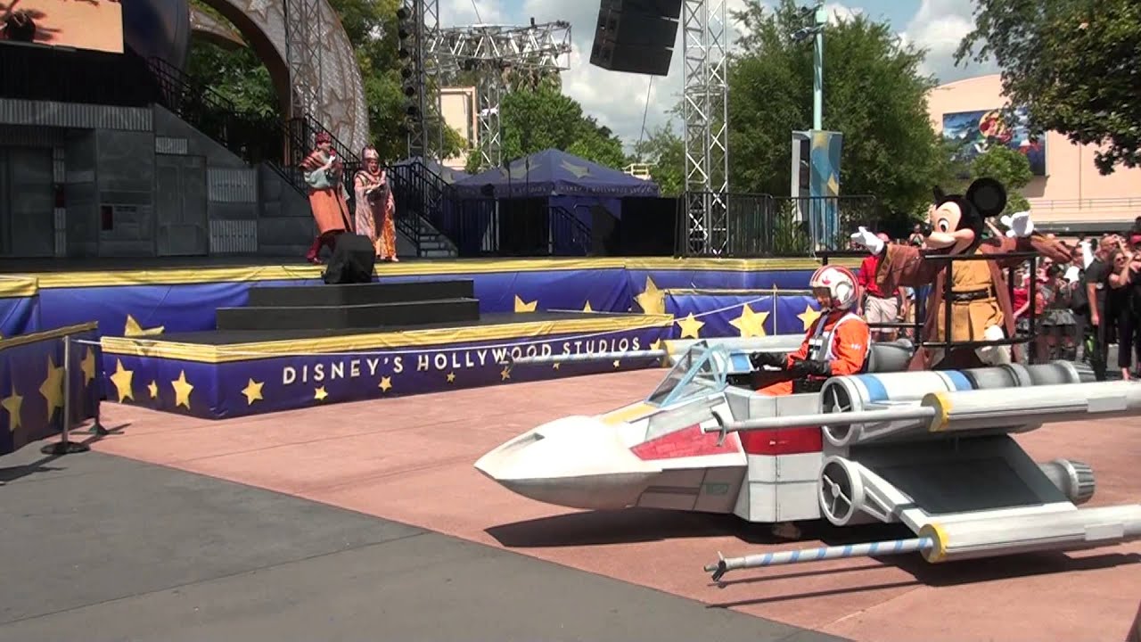 Disney Hollywood Land Star Wars Weekends 2013 Parade and Misc Video clips