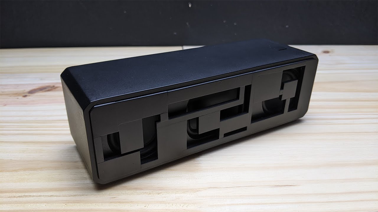 This Minimalist Black Speaker Is Made from PVC