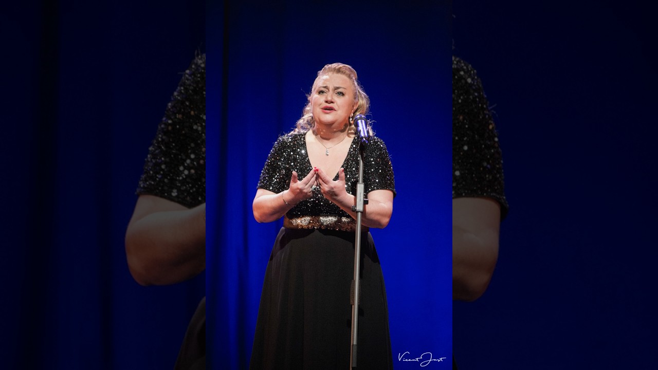 15.  MONTSE BERMUDEZ - IO SON L'UMILE ANCELLA - FRANCESCO CILEA