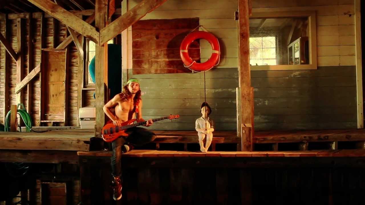 Common Ground - Live It (OFFICIAL MUSIC VIDEO)