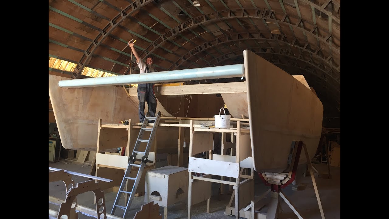 Building Mike Waller 1100 Catamaran. Part 3. Overview