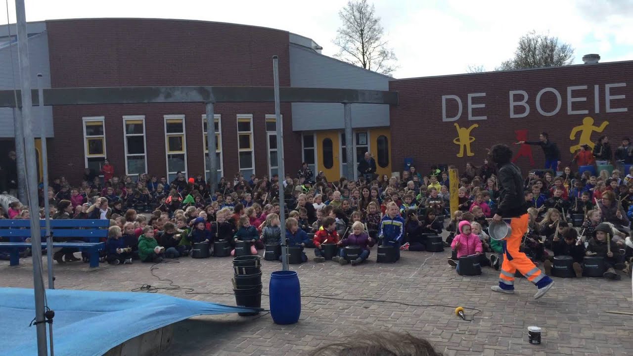 De Boeierschool - Uitvoering de Vuilnismannen