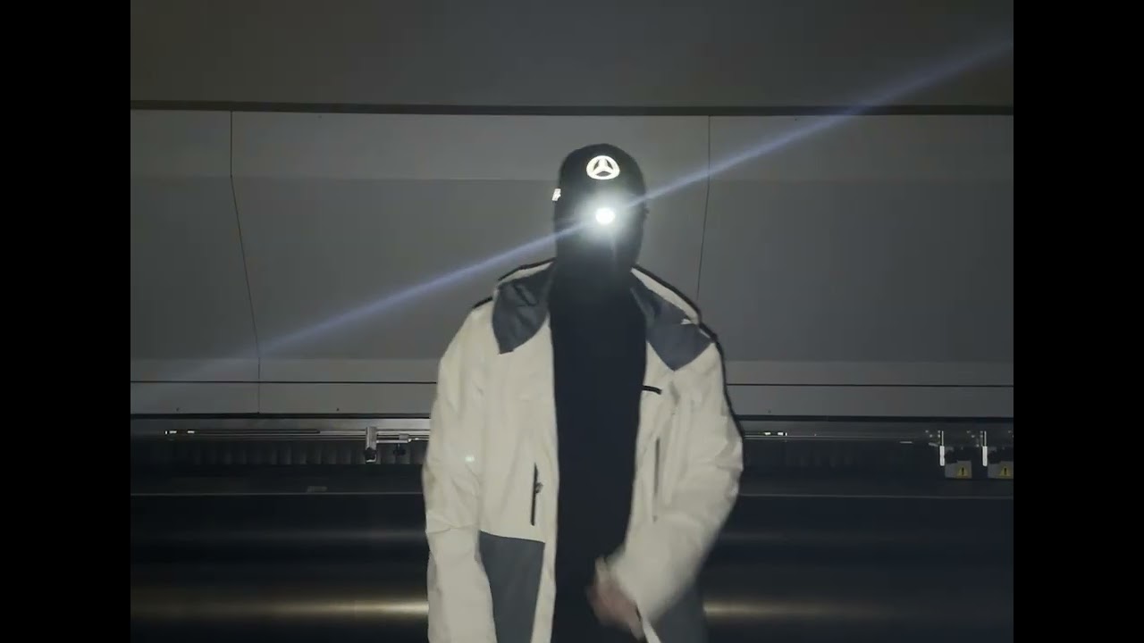 Volca il futuro - GOD MODE (official music video)