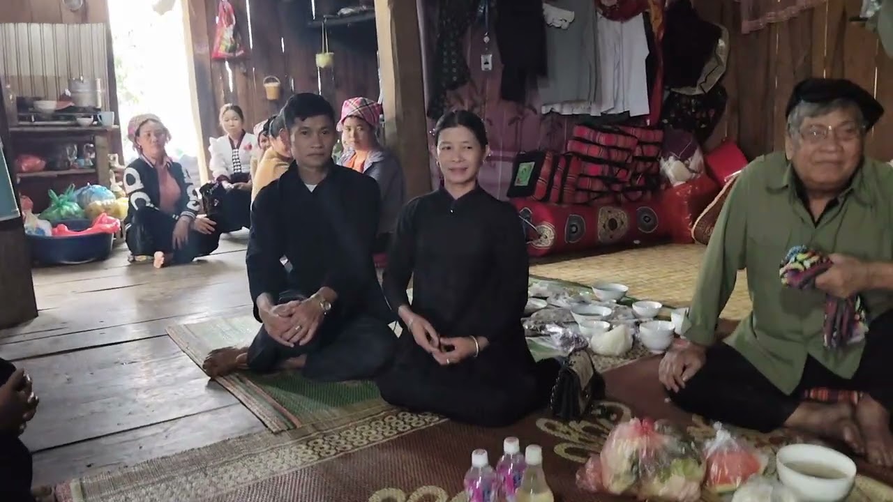 Quam khắp tỏn paự