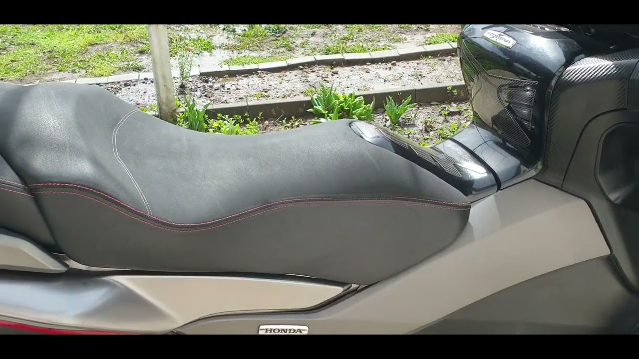 Honda Integra 750 led