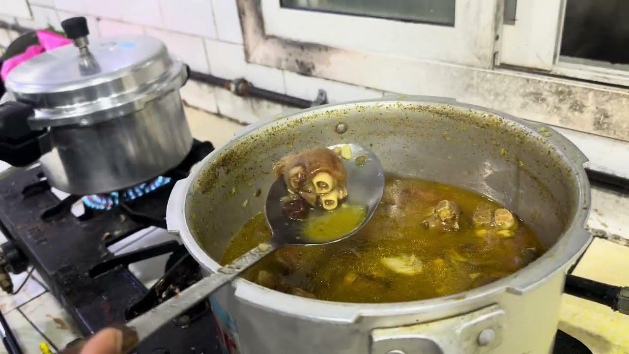 AL KHALDI COMPANY KITCHEN | AL KHALDI DRIVER LIFE | SAUDI DRIVER LIFE | DESI SAFAR VLOGS