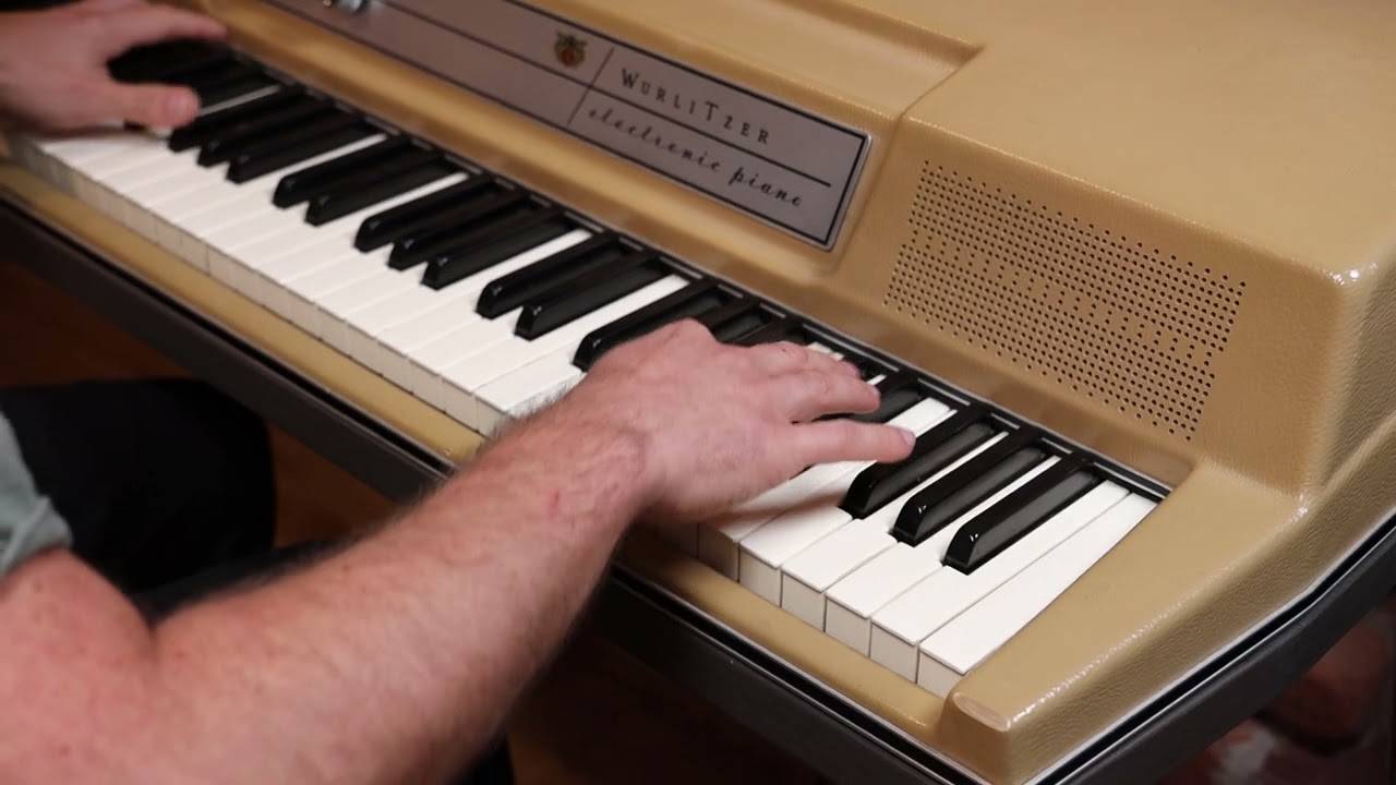 Wurlitzer 200A Stage + bottom Cabinet  by VintageGear