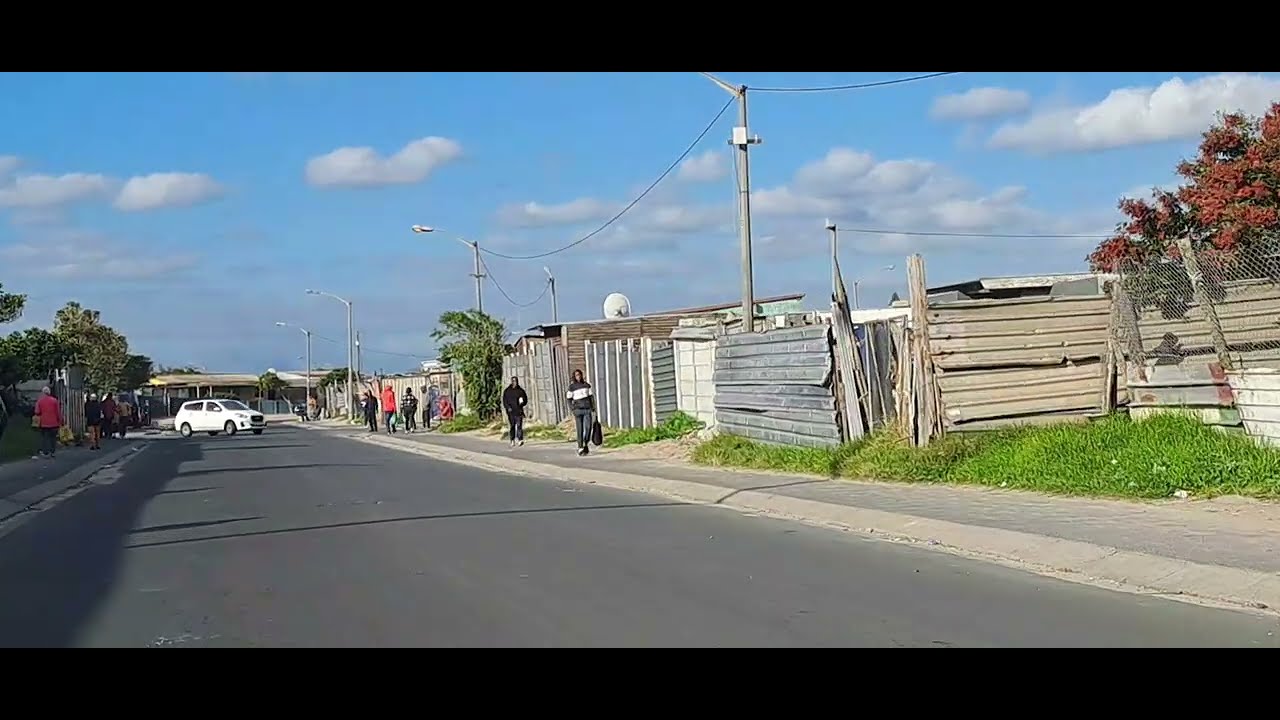 ONE OF 😃 A VERY DANGEROUS PLACE ♻️ IN SOUTHERN SURBURB.#capetown .Cape flats. South Africa.✋️