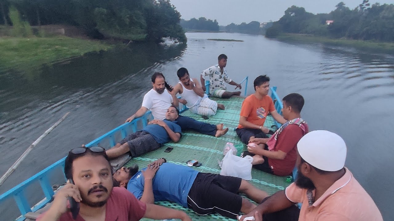 Boat picnic, Balu river, 2022