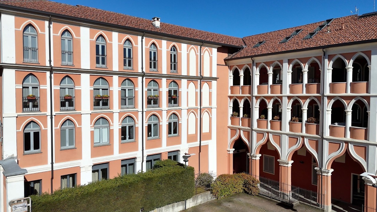 Biella, Fraz  Cossila, attico con terrazzi