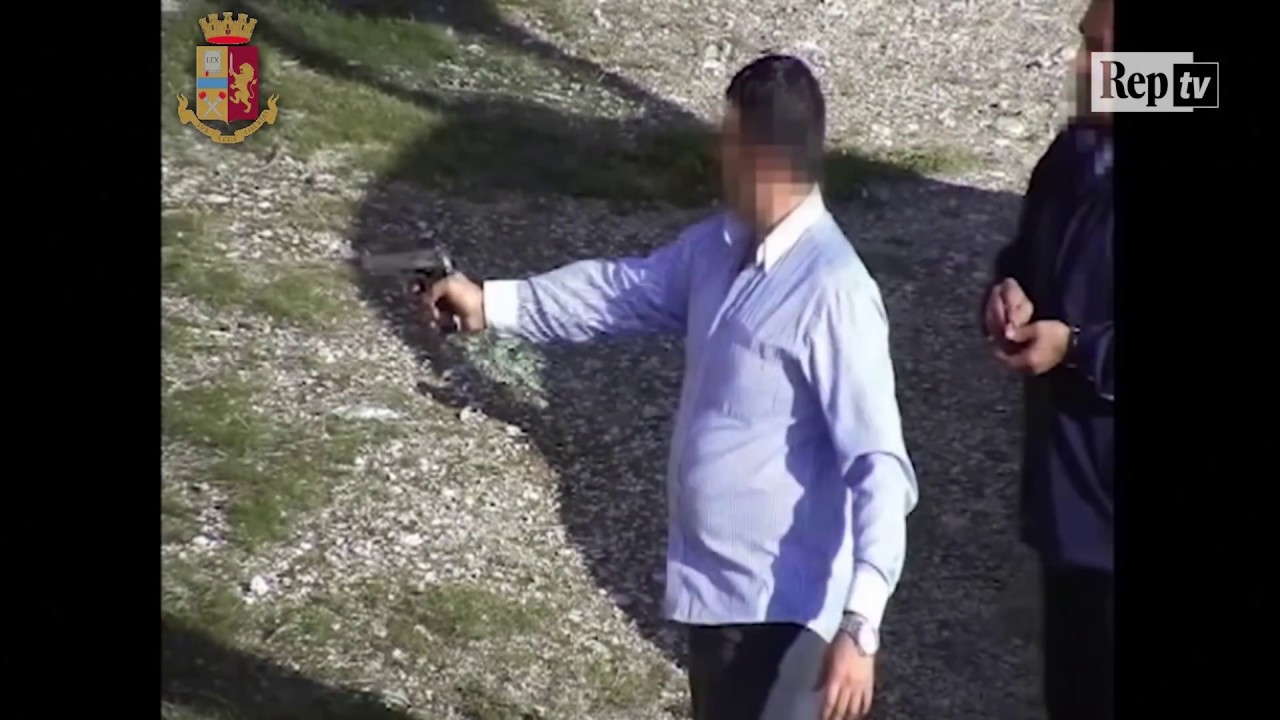Mafia, i boss si allenano a sparare: arrestati dieci membri del clan Rinzivillo