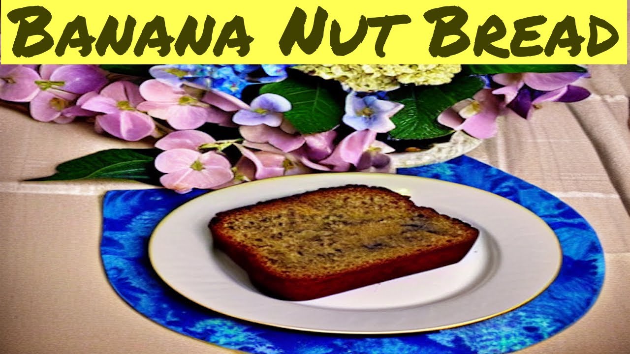 Banana Nut Bread | Classic Southern Recipe | Faye Thompson | @southerncooking
