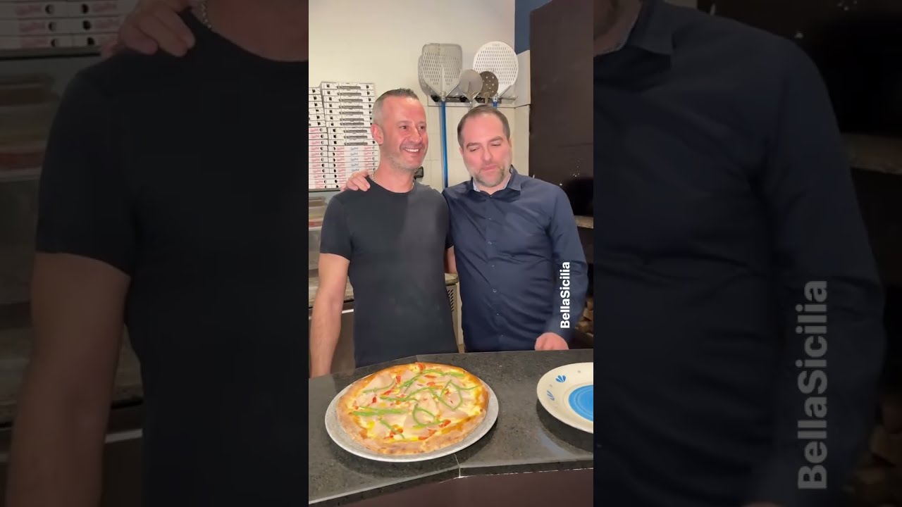 Il forno è pronto, prepariamo una pizza di mare gustosissima