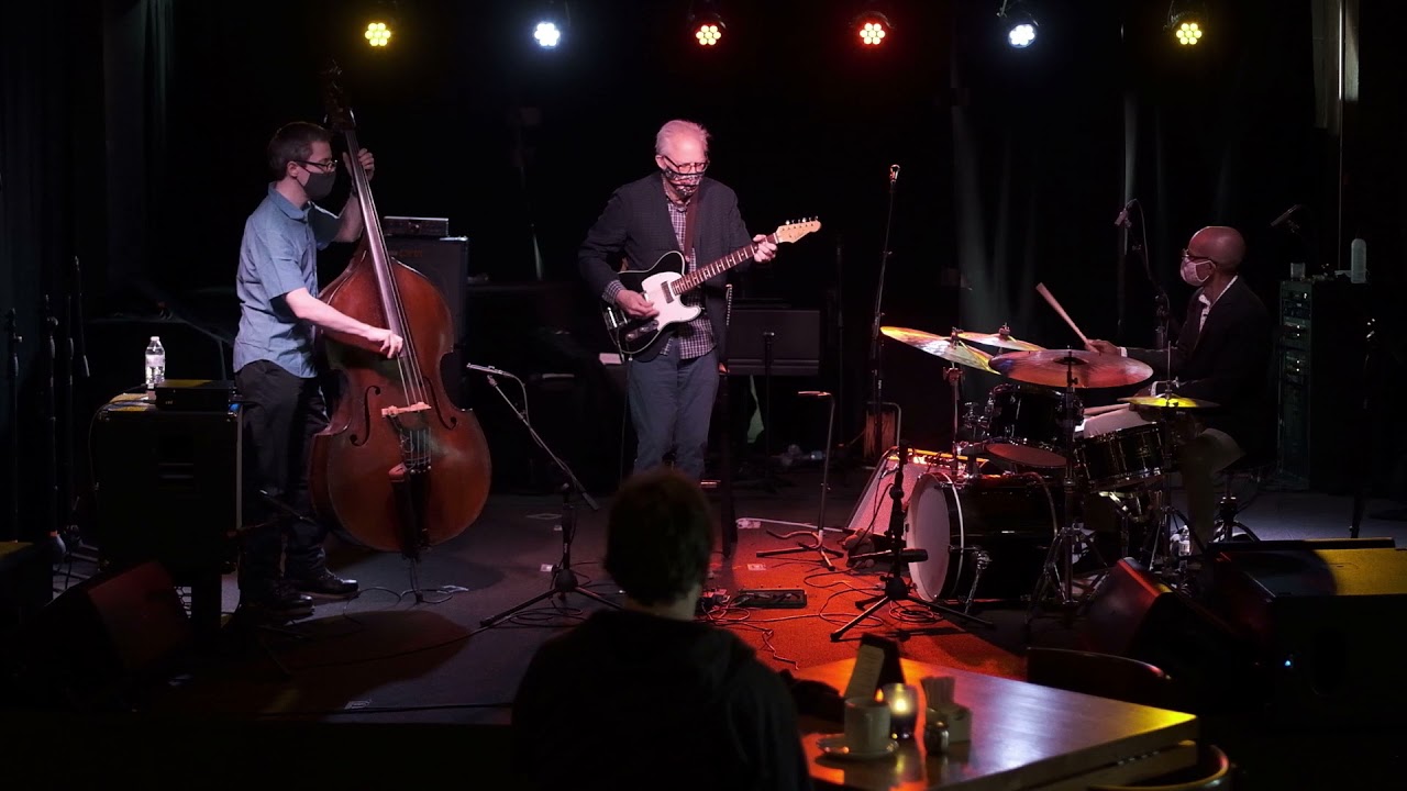 Bill Frisell Trio: 