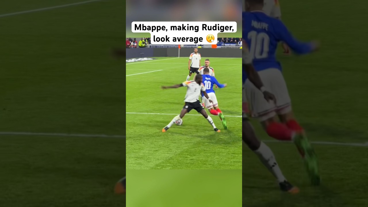 Mbappe nutmegs Rudiger 😮&zwj;💨🇫🇷🔥 #mbappe #football #shorts
