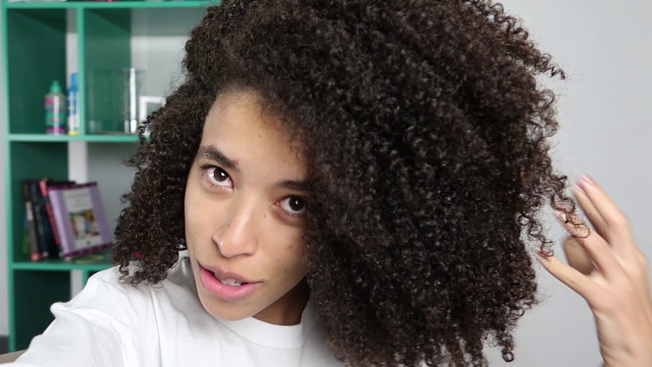 MEU CABELO COM MUITA DEFINIÇÃO
