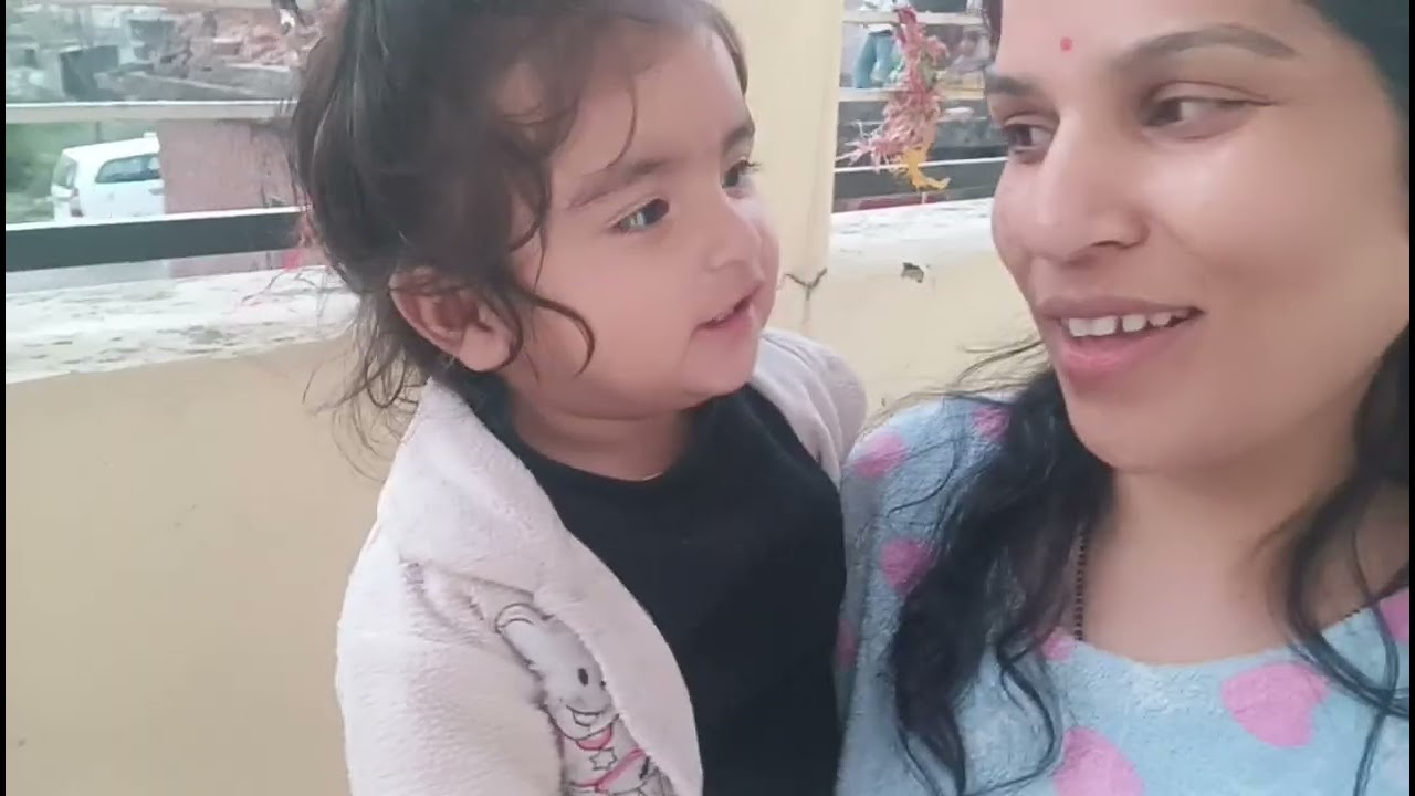 Aaj to bahut jada dhup aayi hai 