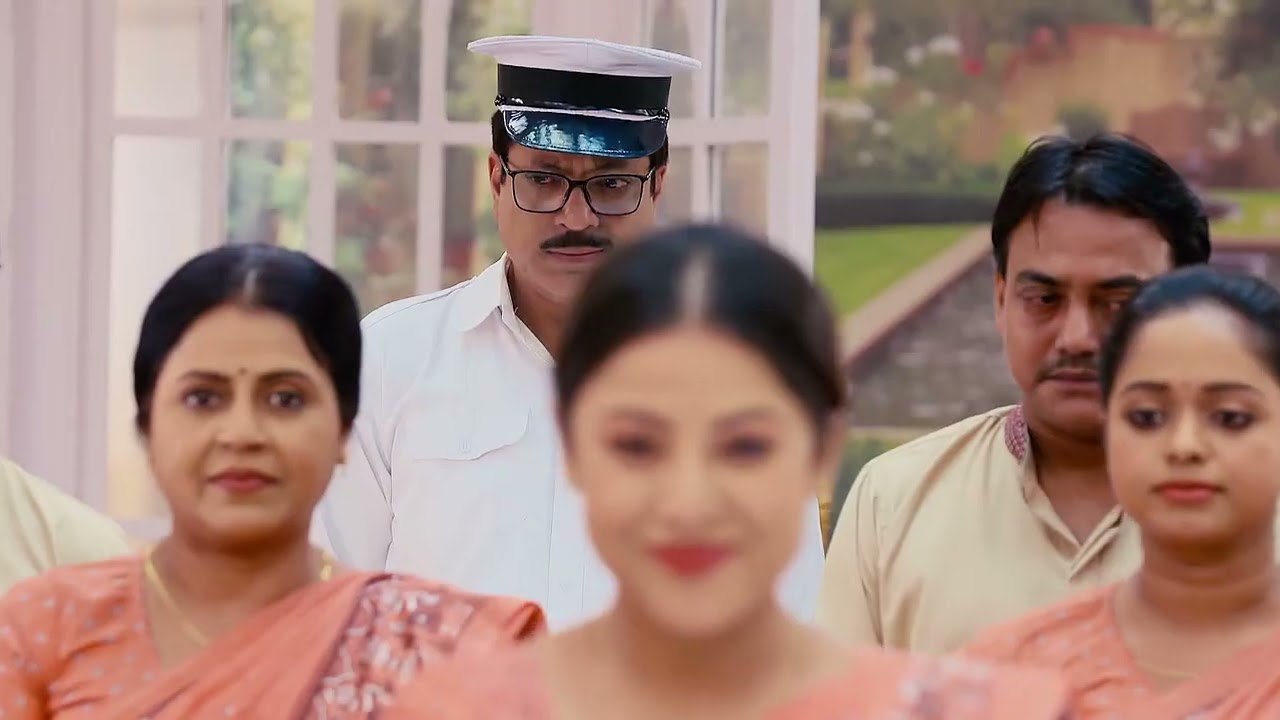 Kusum - কুসুমকে মনে মনে গান গাইতে দেখে ফেললো আয়ুষ্মান !