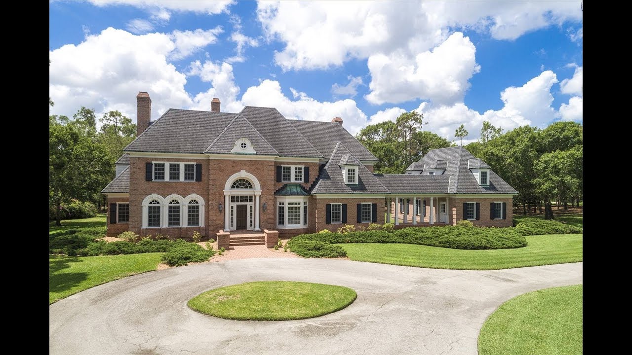 Grand Classic Estate in Fort Myers, Florida  | Sotheby's International Realty