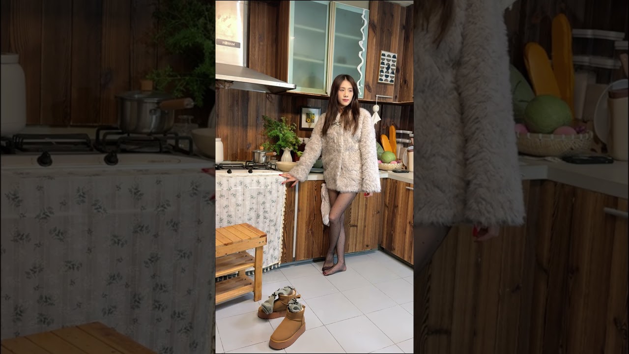 织梦映像美女模特性感黑丝脚3