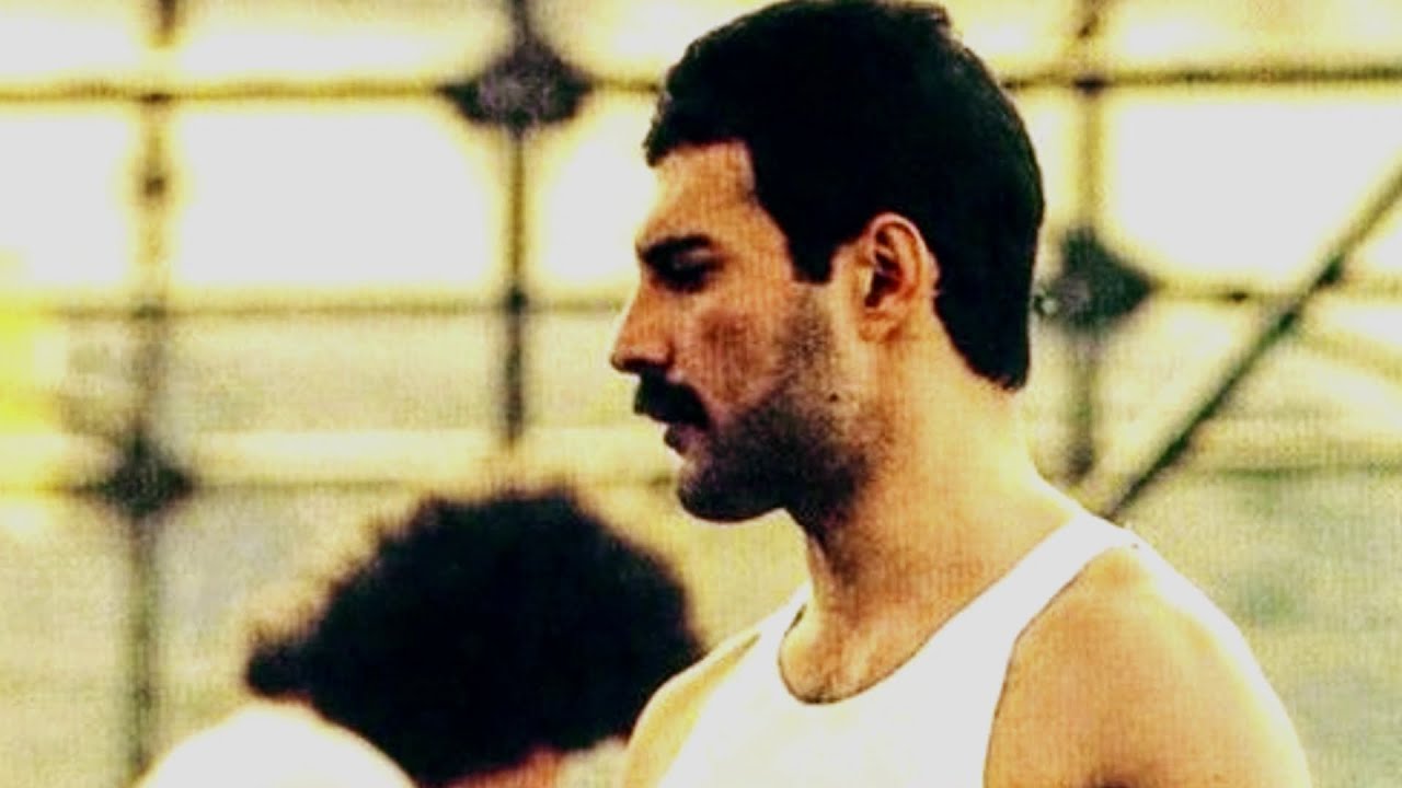 Freddie Mercury - Love Me Like There Is No Tomorrow (Demo, January 1985)