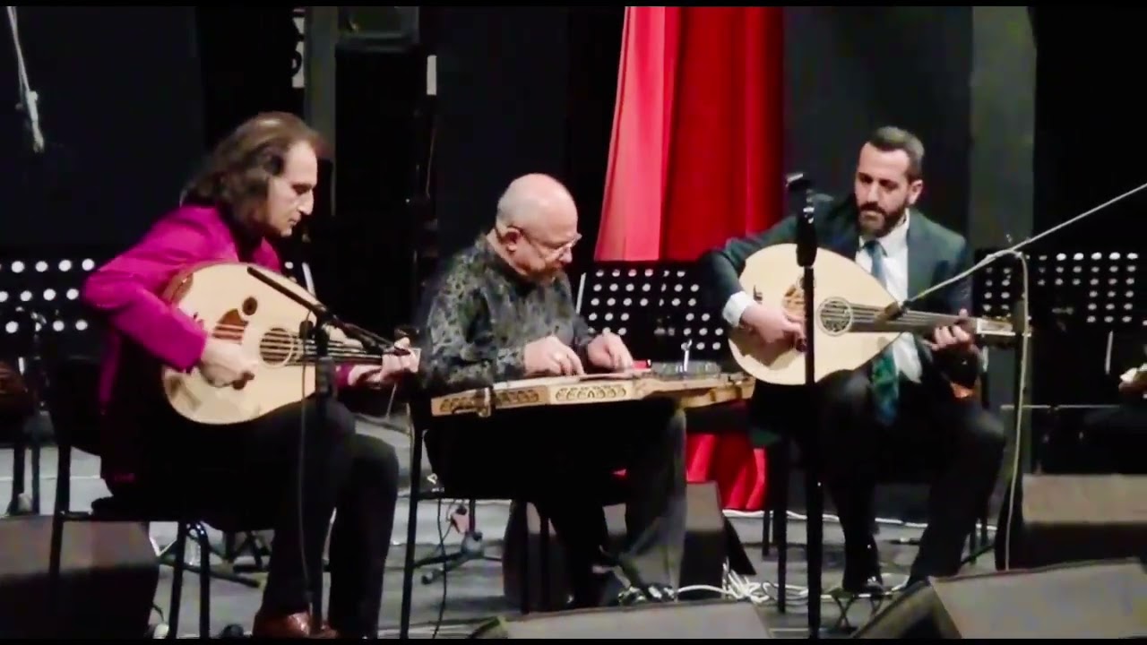 G&ouml;ksel Baktagir H&uuml;seyni Saz Eseri & Toprak