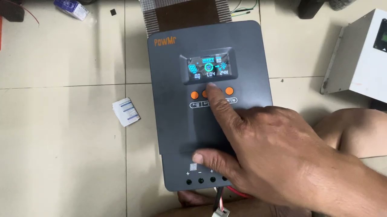 Sạc MPPT POWMR 60A giá rẻ