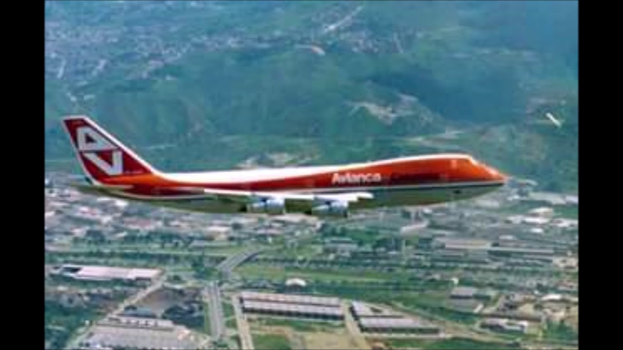 Avianca Jumbo 747 llegando a Medellin-Aeropuerto Olaya Herrera