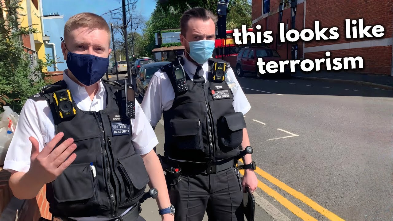 UK Police STUNNED by Genius Auditor at Station – Terrorism Threats Backfire, Detention Exposed
