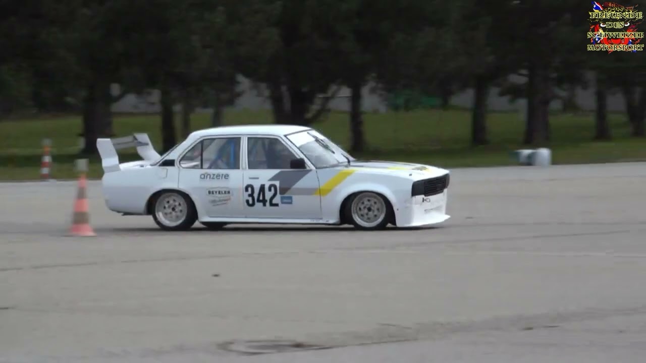 Slalom Automobile de Bière E1