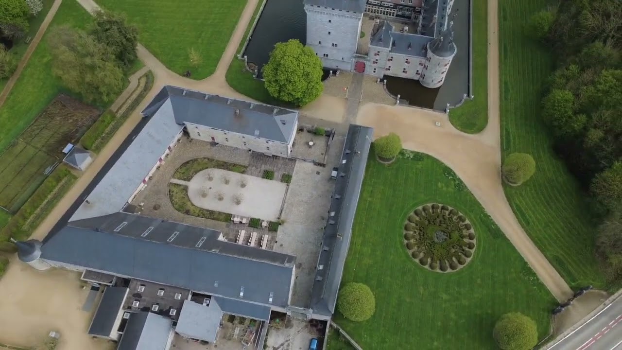 CH&Acirc;TEAU JEMEPPE