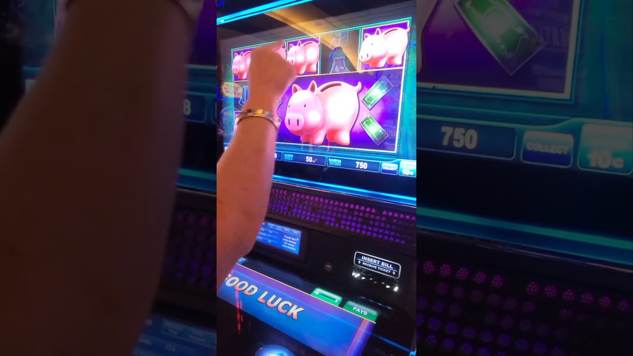 Quick Win on  🔐 🐷!! #casino #slots #win #Vegas #luckypairslots