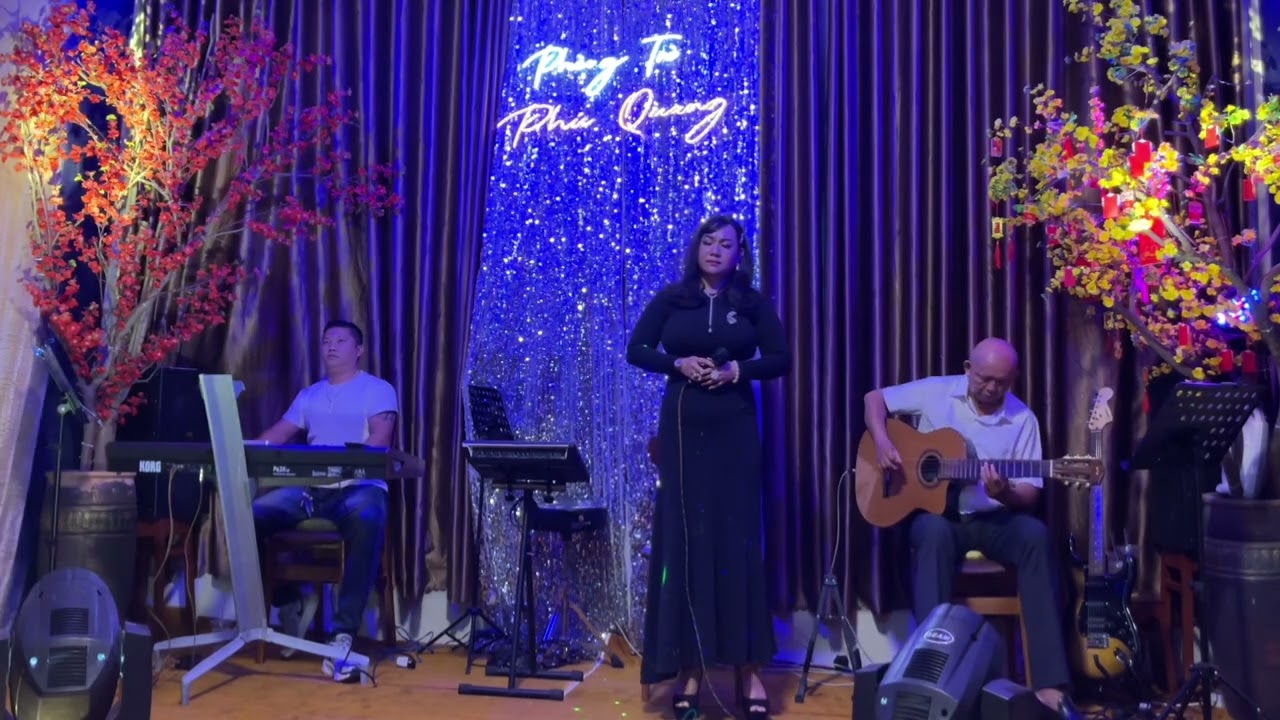 NGHÌN TRÙNG XA CÁCH I Phạm Duy I Tb Minh Trúc